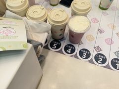 -茶理宜世(乐峰广场·尝乐集店)