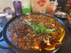 -鸿顺老铁锅美蛙鱼府(解放碑店)
