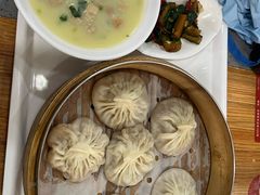 大葱猪肉包-东升灌浆包(辛庄街总店)