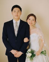 -巴黎春天婚纱摄影(临安店)