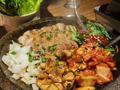 法式鲣鱼汁配炭烤黑猪肉-KimPro 辛普乐概念韩餐