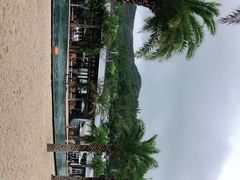-腾冲洞山温泉村