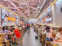 -来龍儿鲜切牛肉自助老火锅
