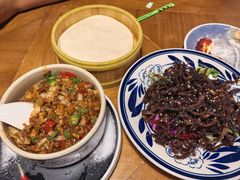 -雀舞云南菜(天津天河城购物中心店)