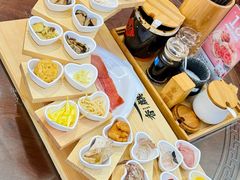 -香麒园·过桥米线·南湖雅宴