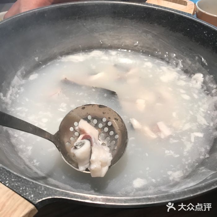 小凤厨顺德鱼坊·经典千层鱼(祈福店)千层鱼锅图片