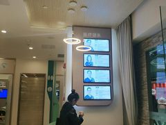 -维乐口腔(美维云门诊陆家嘴店)