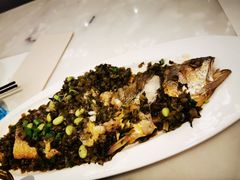 -港丽餐厅(高德置地店)