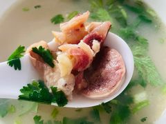 -河间正宗驴肉火烧(听海居店)