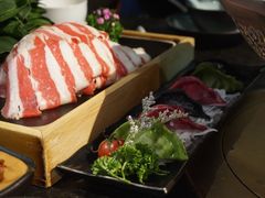 -湊湊火锅·茶憩(新中关购物中心店)