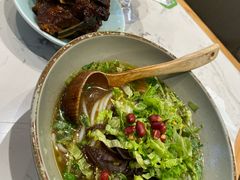 -百春原湖南牛肉粉(百联世纪店)