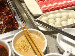 -海底捞火锅(曹安公路店)