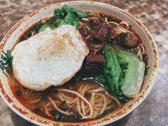 红烧牛肉面-天府面庄(天平路店)