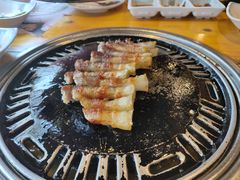 -唯成•韩国炭火烤肉 유성고기