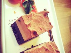 -必胜客(安盛金马店)