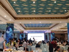 -皇宫大酒店