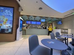 -奈雪的茶(亨特国际广场店)