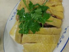 -强记湛江鸡饭店·二十七年老字号(拱北店)