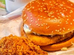 -麦当劳(金山红星美凯龙DT店)