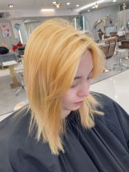 -八佰伴8008星级形象店