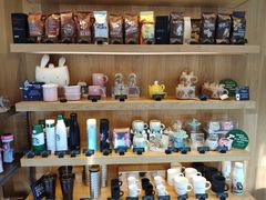 零售区-星巴克(嘉定中信泰富万达广场店)