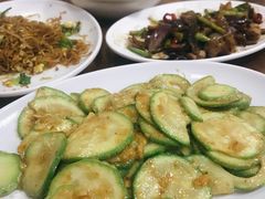 咸蛋黄炒小瓜-甜甜屋(解放中路店)