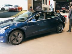 -TESLA 特斯拉(上海太古汇体验店)