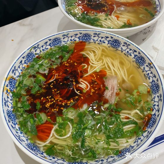 晨子牛肉拉面