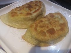 韭菜盒子-东北哈尔滨酱骨头馆房掌柜铁锅炖
