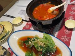 -刘姐啤酒鱼民族演艺餐厅(西街总店)