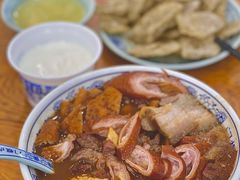 卤煮火烧-门框胡同百年卤煮(新街口店)