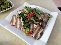 -墨脱石锅椰子鸡•香草鸭•东山羊(大东海店)