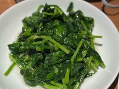 清炒豌豆尖-一坐一忘云南菜(三里屯店)