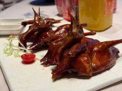 玻璃脆皮乳鸽皇-新雅(丰盛里店)