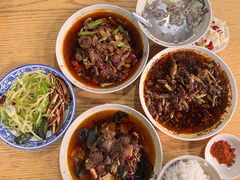 -杨三孃跷脚牛肉(清凤时代店)