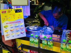 -詹爷爷乌节路街头冰淇淋