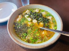 -曼听小寨海鲜烧烤·大连辣炒大王(盖州街店)