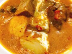 咖喱牛腩意面-龙记烧腊茶餐厅(常德路店)