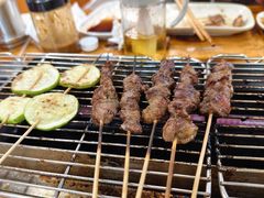 -哈尔滨小酒馆·鲜肉现穿自助烧烤(康新花园店)