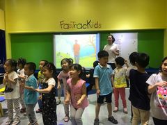 -联恩国际儿童教育·幼小衔接·少儿英语·托管班(远洋未来中心店)