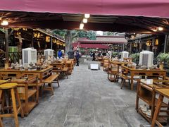 露天位-捞锅坝子老火锅(汽博中心店)
