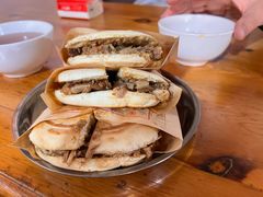 肉夹馍-吕家米皮