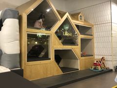 -Lilliput粒粒堡亲子餐厅(置汇旭辉店)