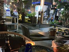 -何师烧烤·香辣蟹·川菜·30年老品牌(太古里旗舰店)