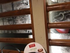 -左庭右院鲜牛肉火锅(金山万达店)
