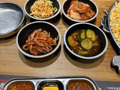 -青瓦炭韩潮烤肉(花园道店)