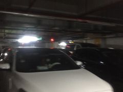 -万象城-停车场