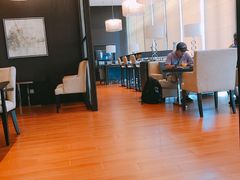 -上海龙之梦万丽酒店