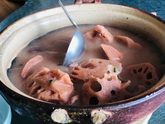 -沅江水·湖南家宴(南村万博长隆商圈店)