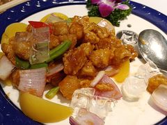 冰镇蜜桃猪颈肉-山泉公馆酒家(广州东站店)